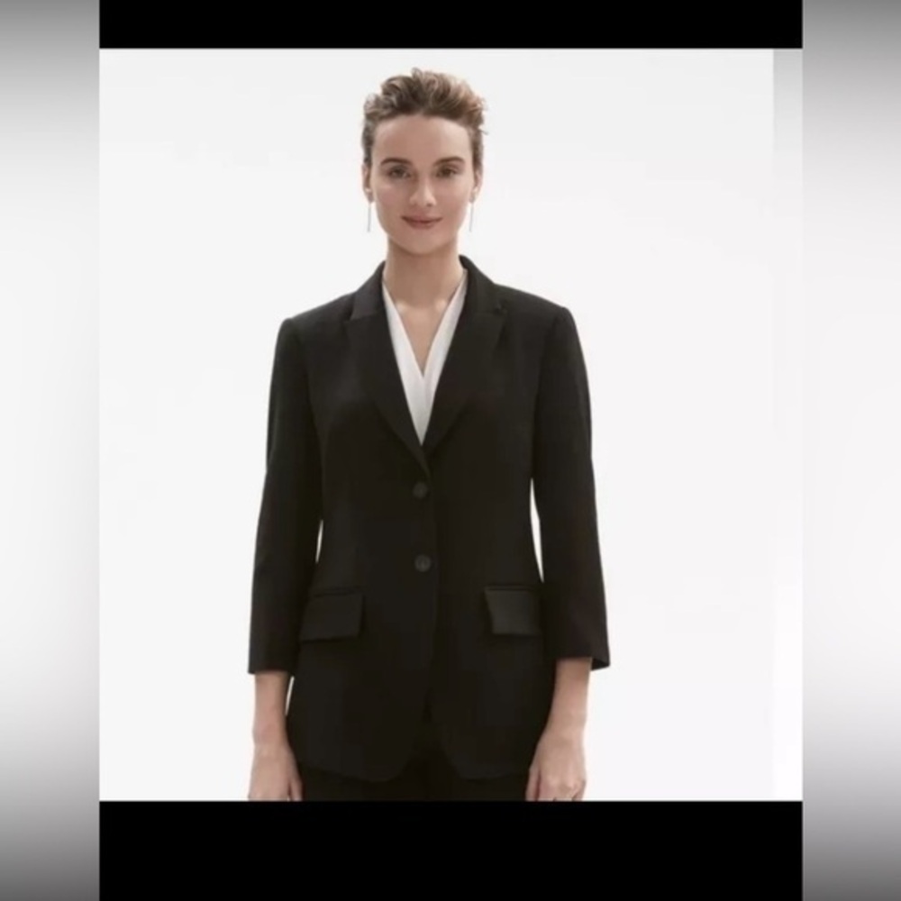 MM LaFleur Carson 2.0 Black Blazer Size 0 Career Work Office Minimalist